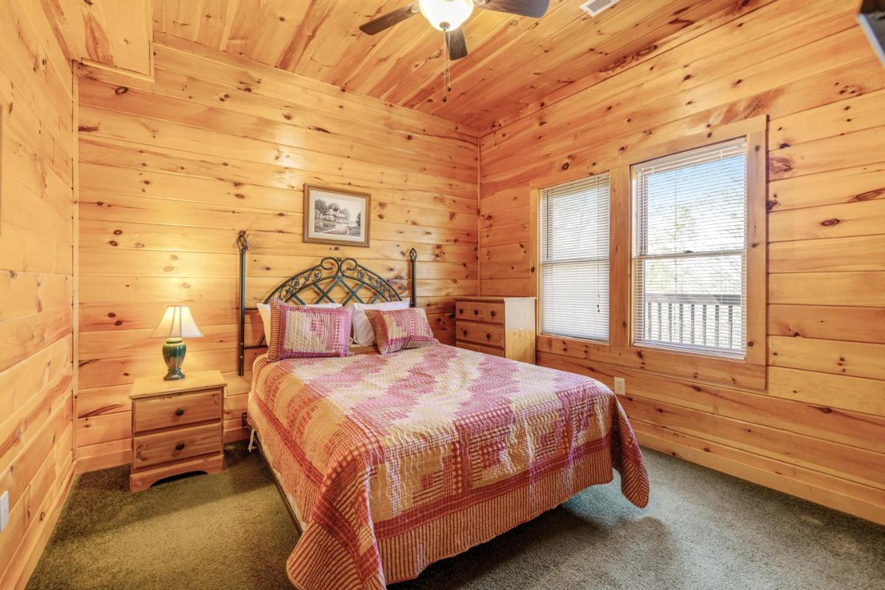 Papaw'S Bear Den Villa Pigeon Forge Exteriör bild