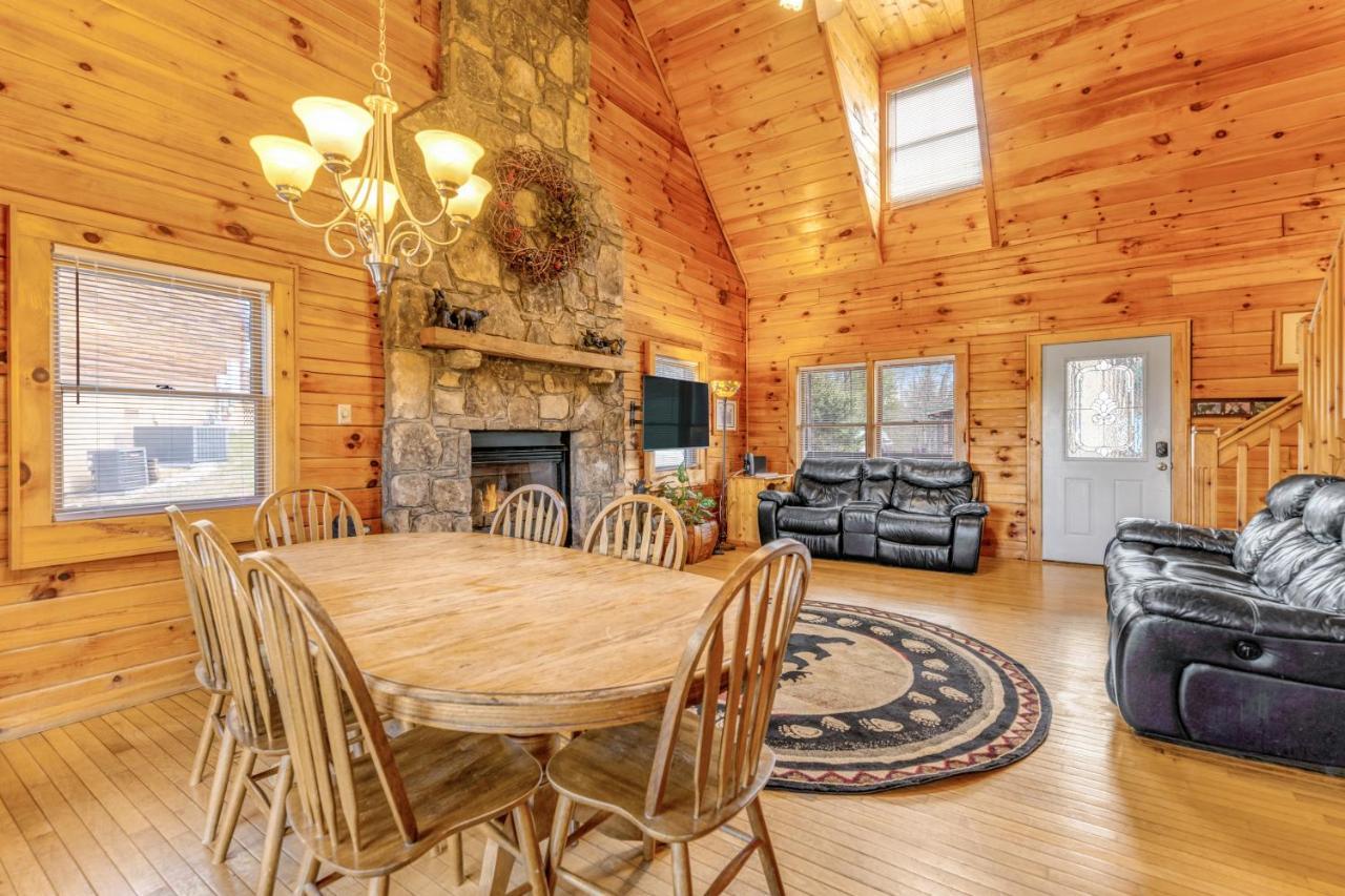 Papaw'S Bear Den Villa Pigeon Forge Exteriör bild